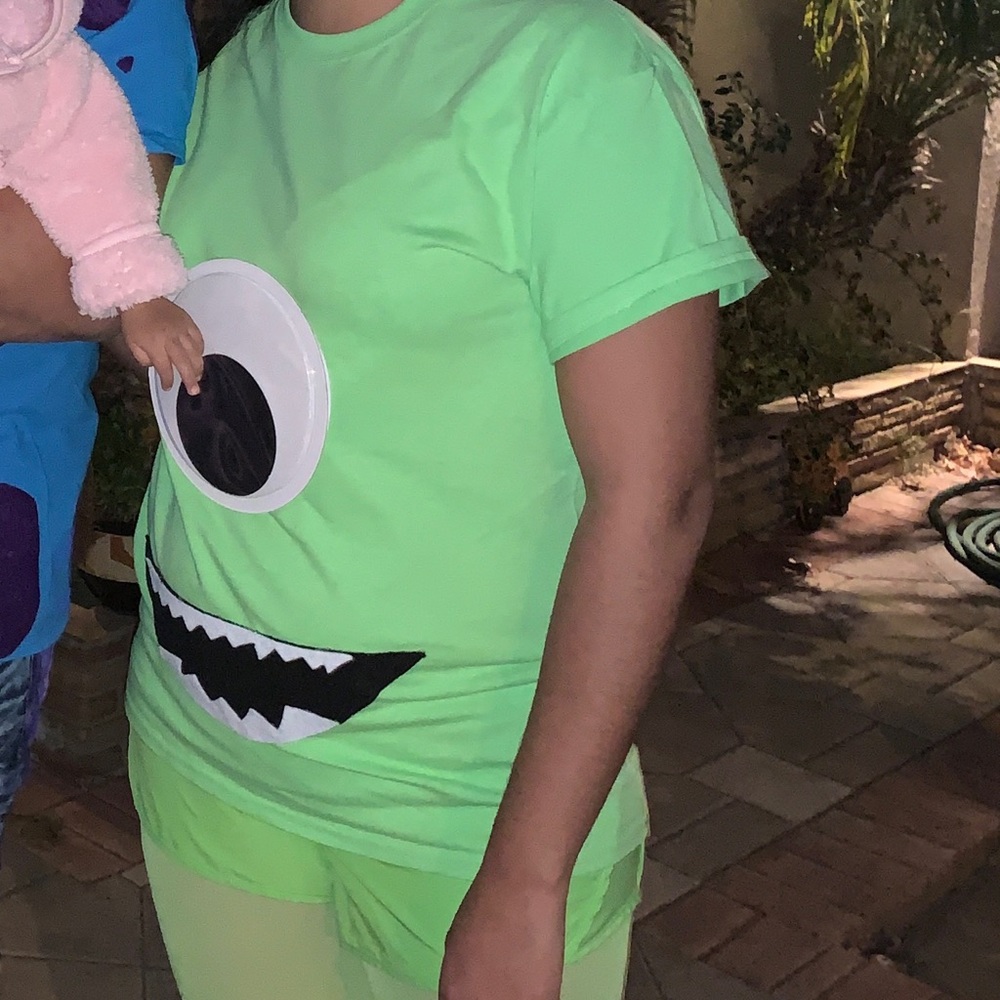 Monsters Inc T-shirt’s - Picture 3 of 3